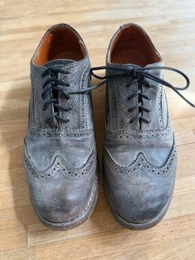 BED STU Distressed Leather Wingtip Oxfords